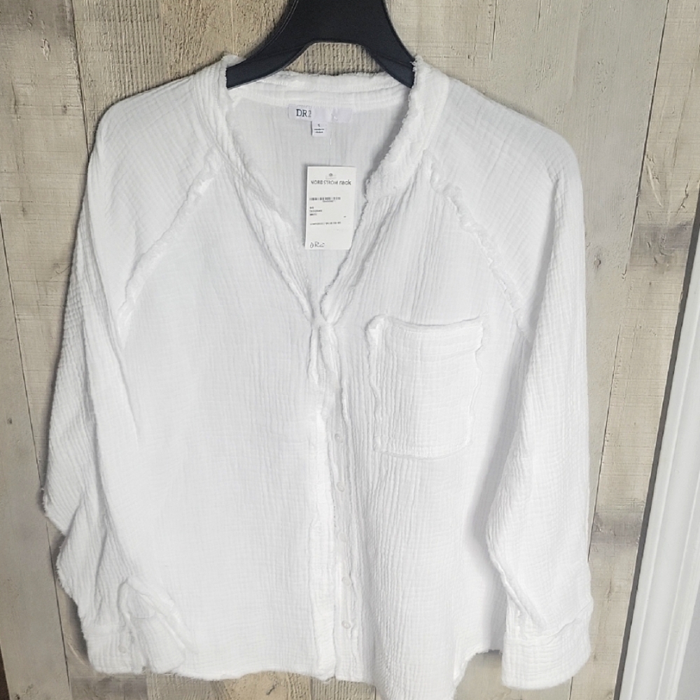 DR2 WOMEN'S White Shirt Size Small
